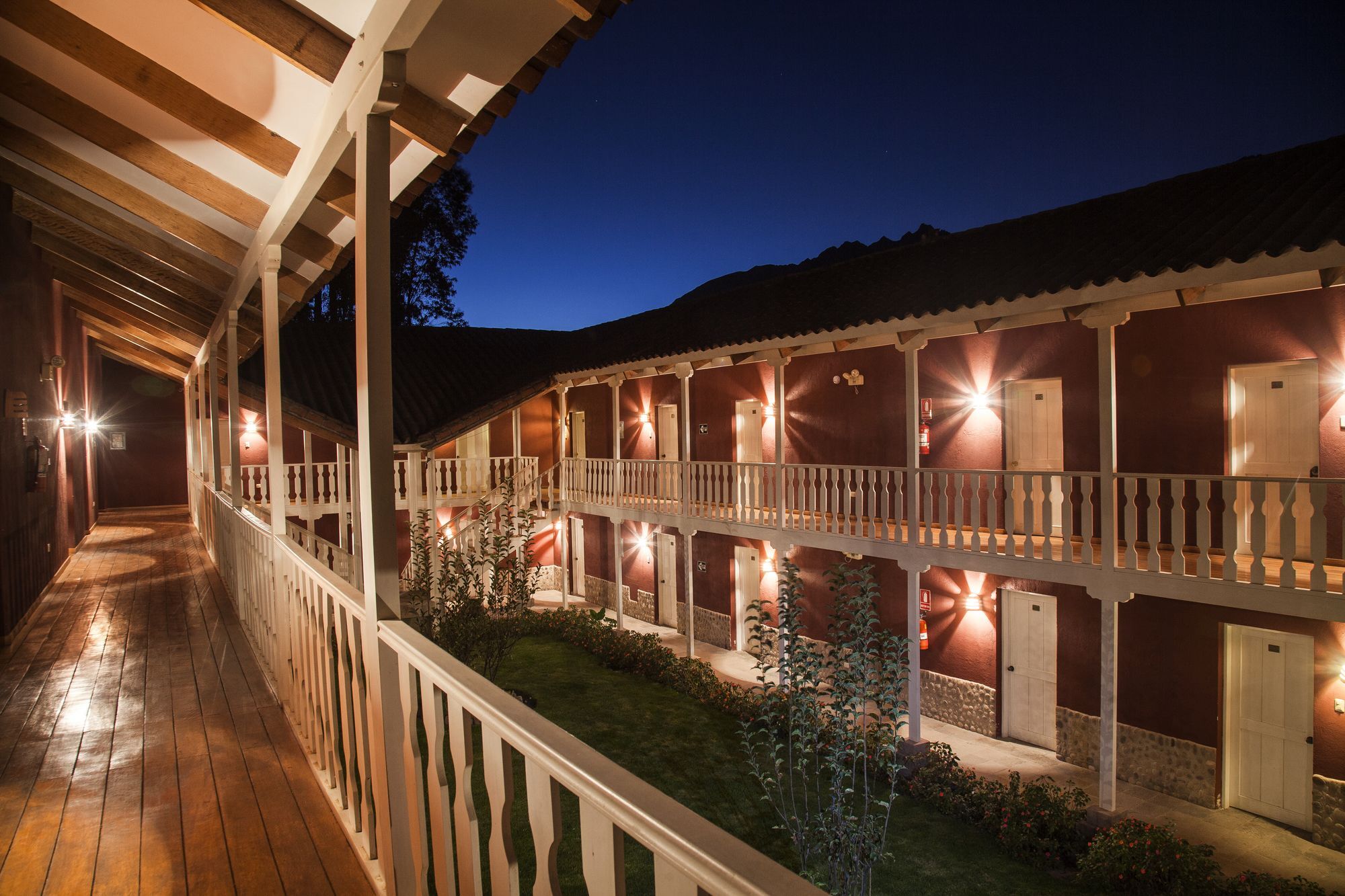 Hotel San Agustin Урубамба Экстерьер фото
